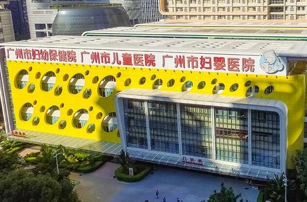 包生男孩哪家医院好(包生男孩哪家医院好,选择哪家医院最好)